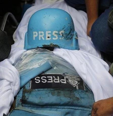 الإصابات الدامية بحق الصحفيين تكشف سياسة الابادة وليس التحييد