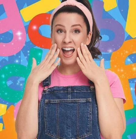 صانعة المحتوى الأميركية "مس رايتشل" تلغي اشتراكها في "نيويورك تايمز" لانحيازها للاحتلال