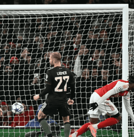 أرسنال ينتزع صدارة دوري الأبطال بفوز "نادر" على بايرن ميونيخ