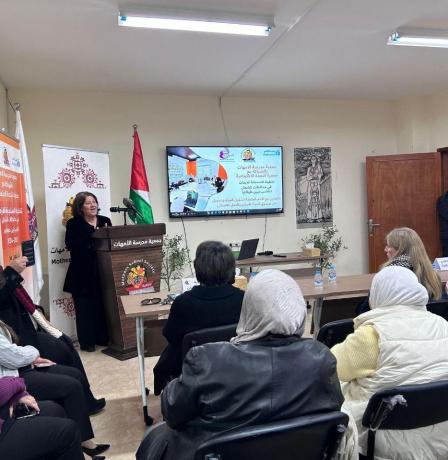 جمعية مدرسة الأمهات وجمعية النجدة تختتمان مشروع التخطيط وقت الأزمات وتطلقان منصة " إستجابة"