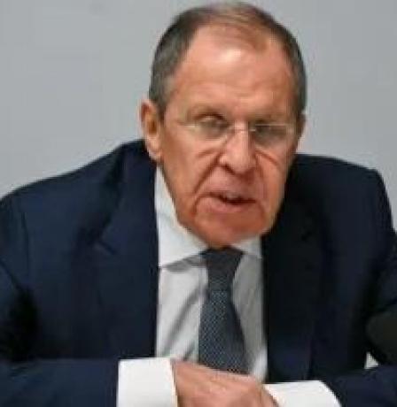 روسيا تتهم أوكرانيا باستهداف مقر بوتين وتتوعد بالرد