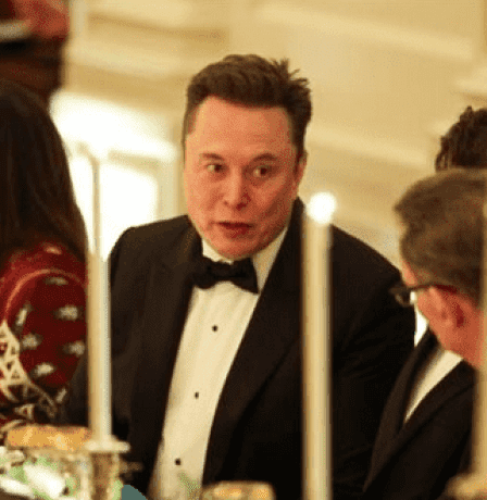 مكاسب تاريخية لإيلون ماسك في 2025 قد تجعله أول تريليونير