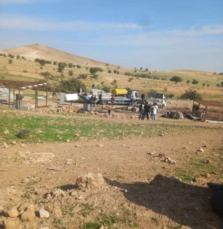 مليحات لراية: 20 عائلة تُهجَّر قسرًا من تجمع شلال العوجة شمال أريحا بفعل إرهاب المستوطنين