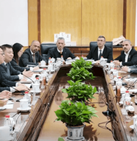 وفد من حركة فتح يختتم زيارة رسمية إلى الصين ويؤكد عمق العلاقات التاريخية بين الجانبين