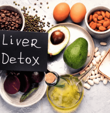 الديتوكس بين الحقيقة والخرافة: هل هو ضروري أم يجب تجنبه؟