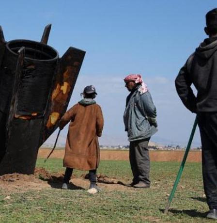 الدفاع المدني: تعاملنا مع 12 حالة تساقط شظايا صواريخ منذ السبت الماضي