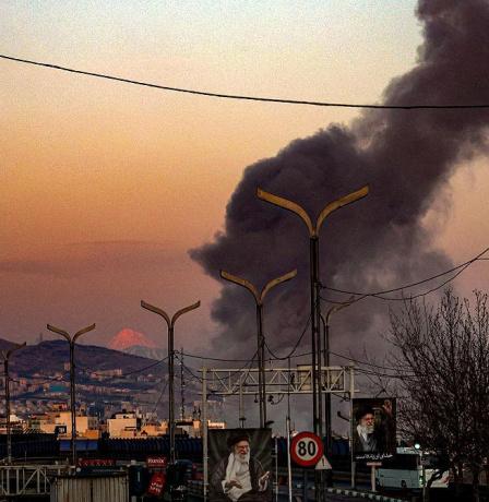 هجمات إسرائيلية وإيرانية متبادلة مع دخول الحرب أسبوعها الثاني