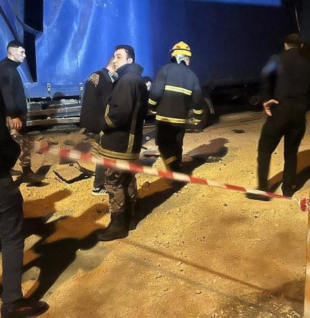 الدفاع المدني: تعاملنا مع 13 حالة تساقط شظايا صواريخ في الساعات الـ24 الماضية (صور)