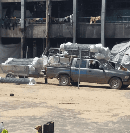 "التربية" تقود جهوداً مشتركة استعدادًا لامتحانات الثانوية العامة عبر إنشاء مدارس مؤقتة في غزة