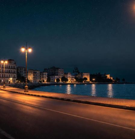 قائمة الأنشطة والمحلات التي لن تغلق أبوابها الليلة.. 7 أماكن تعمل 24 ساعة في مصر رغم قرارات الغلق