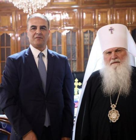 سفير فلسطين يُطلع ممثل الكنيسة الروسية الأرثوذكسية في أوزبكستان وعموم وسط آسيا على آخر التطورات