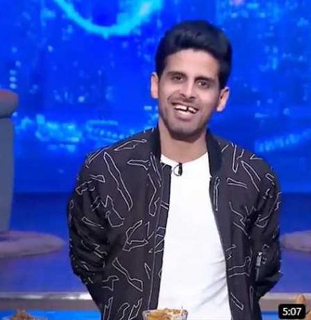 الموت يفجع الفنان حمدي الميرغني.. تعرف على سبب وفاة والده وموعد الجنازة