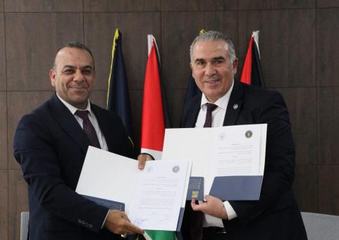 الاتحاد العام للكتاب والأدباء الفلسطينيين والكلية العصرية الجامعية يوقعان اتفاقية تعاون ثقافي وبحثي