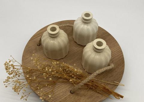 قصة نجاح “Blue Stone”.. شابة فلسطينية تحوّل الحجر والزجاج إلى فن