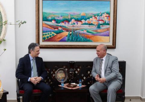 وزير الثقافة يبحث مع القنصل الإسباني آفاق التعاون الثقافي المشترك