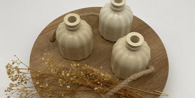 قصة نجاح “Blue Stone”.. شابة فلسطينية تحوّل الحجر والزجاج إلى فن