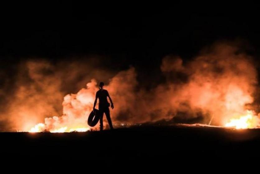 متظاهر على حدود غزة- ارشيف