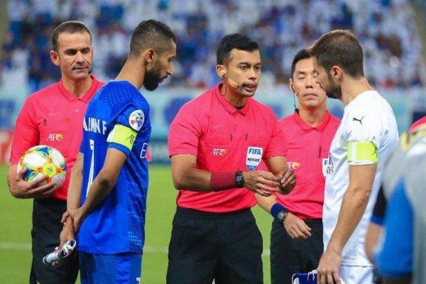 الهلال والسد