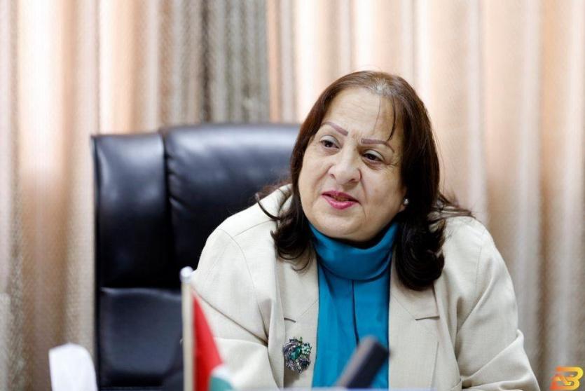 وزيرة الصحة