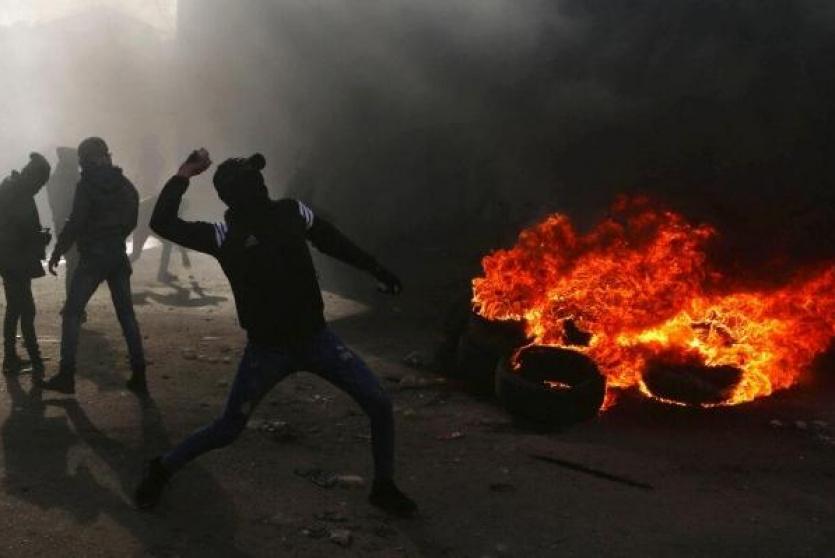 متظاهرون فلسطينيون