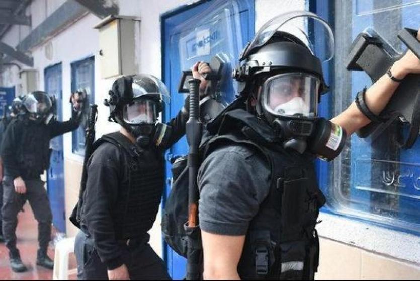 إدارة سجون الاحتلال