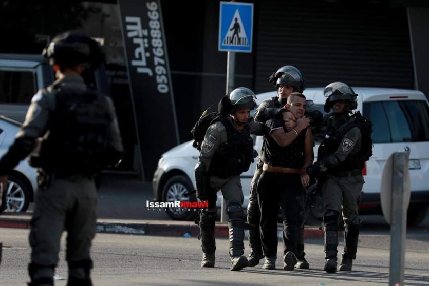 اعتقال الشاب