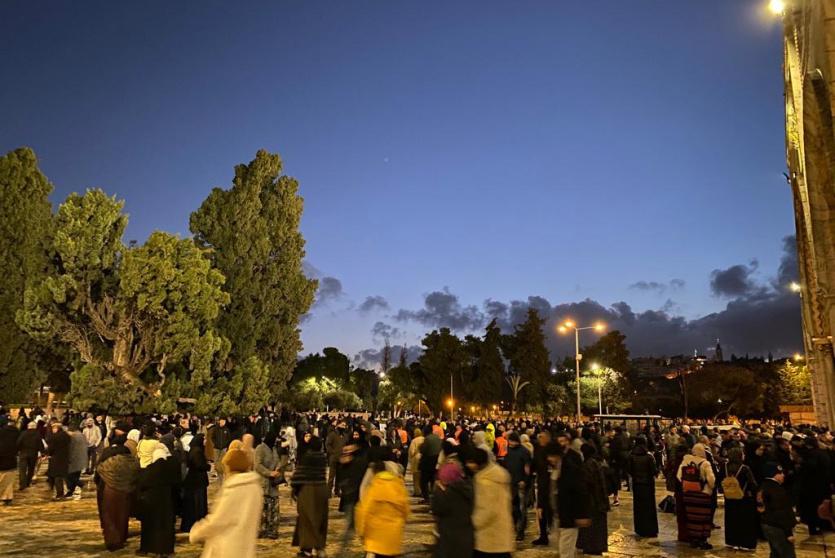 صلاة الفجر في المسجد الأقصى - ارشيف 