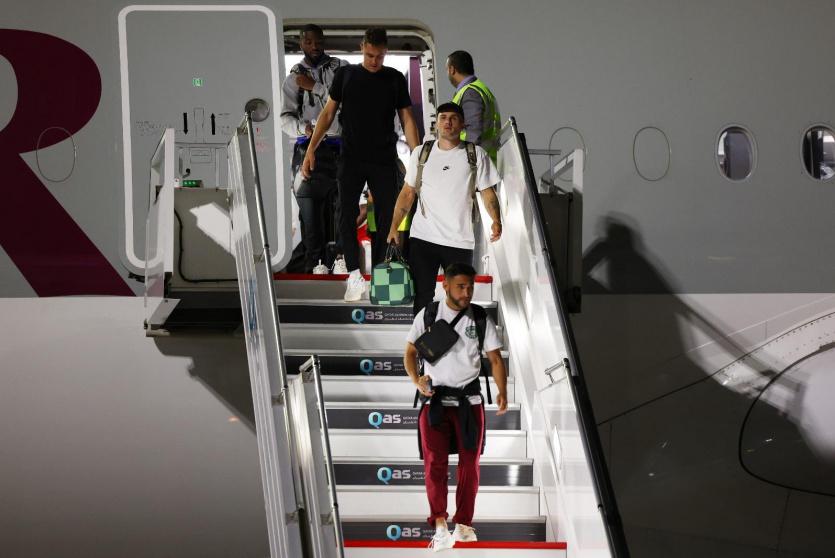 لاعبون من المنتخب الأمريكي أوائل الواصلين إلى قطر