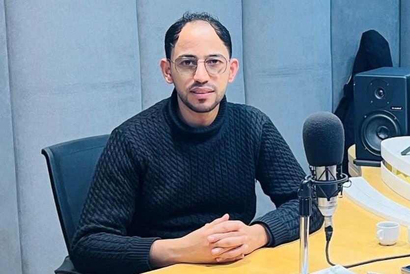 الصحفي هاني أبو رزق