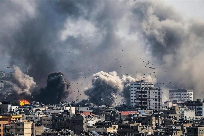 قصف إسرائيلي متواصل على قطاع غزة 