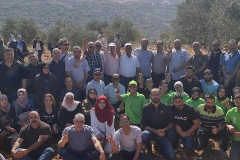 اللجنة الوطنية لحملة زيتون 2025 في رام الله والبيرة تُنفذ فعاليتها المركزية في بيرزيت.