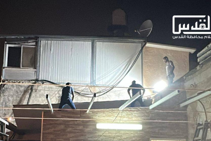 خلال عملية الهدم