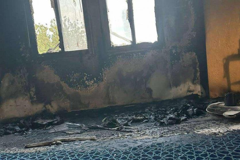 جانب من الاعتداء على المسجد