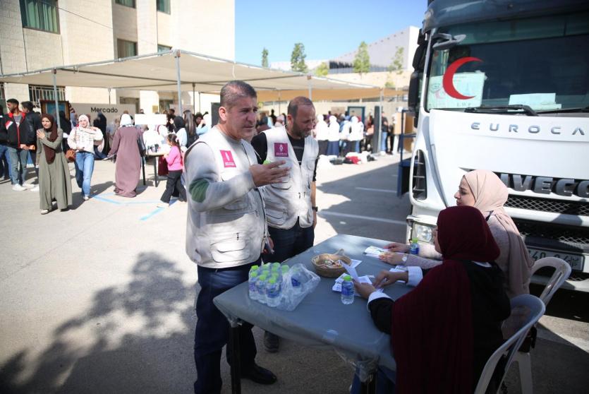 جانب من الحملة بمشاركة 