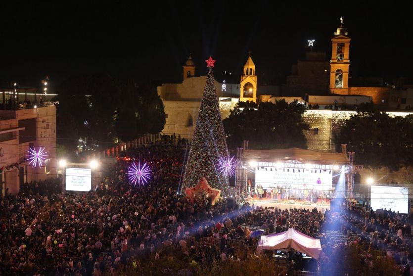 بيت لحم تُضيء شجرة الميلاد