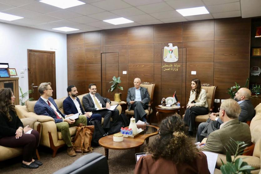 وزارة العمل تستقبل وفداً من الصندوق الدولي للتنمية الزراعية (إيفاد) لتعزيز فرص التشغيل في فلسطين