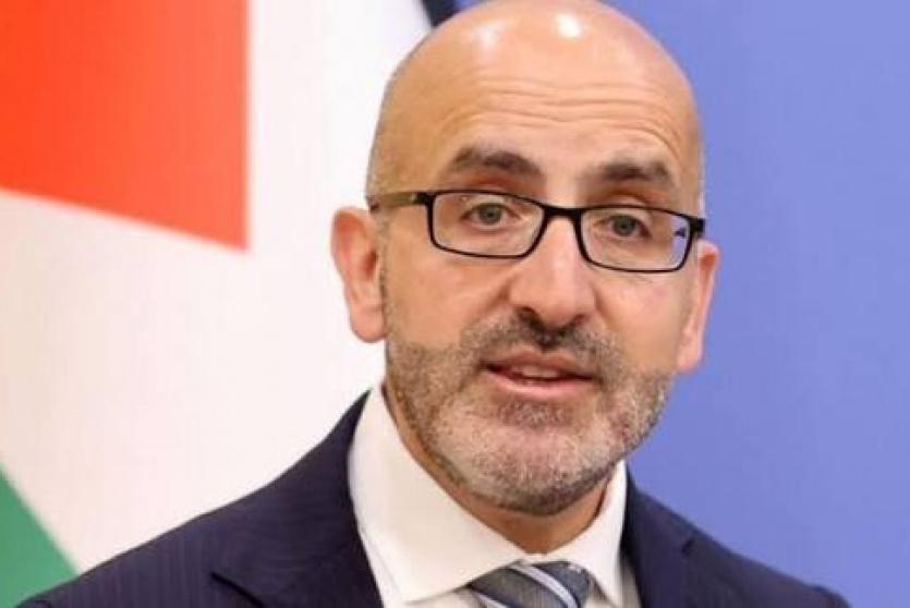 وزير المالية إسطفان سلامة 