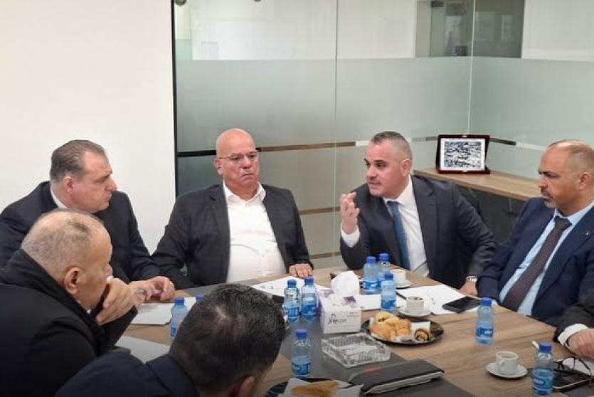 وفد من المجلس التنسيقي للقطاع الخاص يبحث مع السفير الأردني في رام الله أزمة معبر الكرامة وتداعياتها الخطيرة على المسافرين والاقتصاد