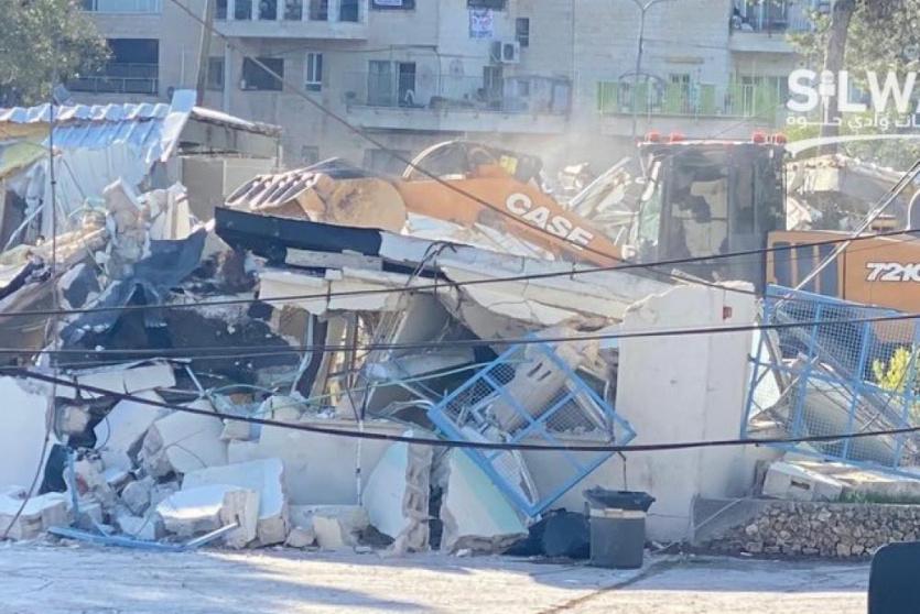 المنظمات الاهلية:هدم مقر "الانروا" في القدس جريمة جديدة للاحتلال هدفها انهاء حق العودة 