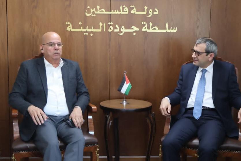 سلطة جودة البيئة تناقش قضايا بيئية مشتركة مع ممثلي الصناعات الفلسطينية