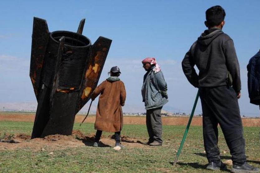 الدفاع المدني: تعاملنا مع 12 حالة تساقط شظايا صواريخ منذ السبت الماضي