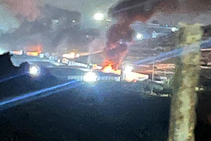 إصابات بالاختناق وإحراق بركسات في هجوم للمستوطنين على بلدة قصرة جنوب نابلس