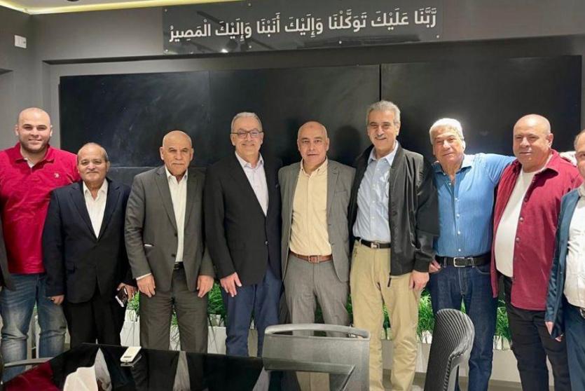 رئيس وأعضاء جمعية رجال الأعمال يبحثون مع اللجنة الوطنية سبل تعزيز دور القطاع الخاص في التعافي والإعمار