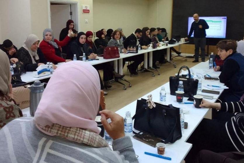 جانب من الاجتماعات