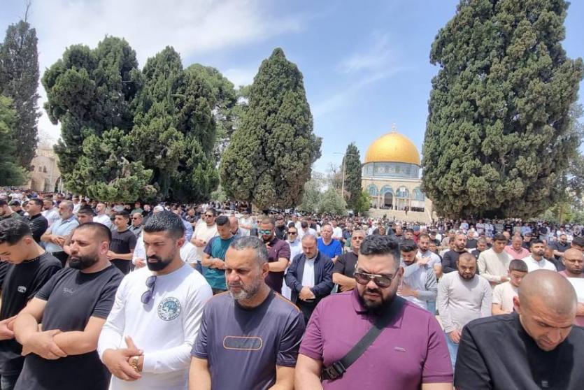 من صلاة الجمعة اليوم