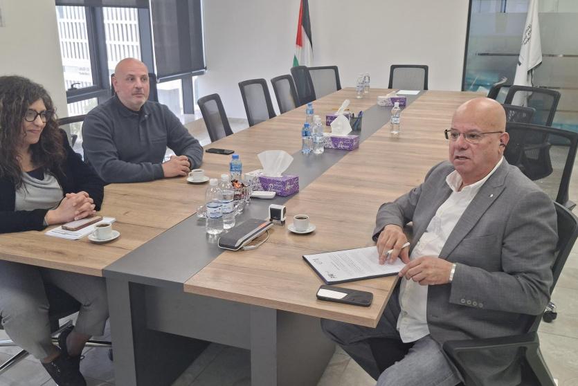 الاتحاد العام للصناعات الفلسطينية يوقّع مذكرة تفاهم استراتيجية مع معهد كرير الدولي لتعزيز التمكين الصناعي وبناء القدرات