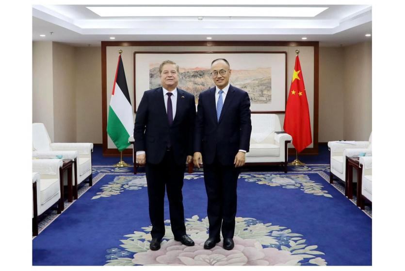 السفير عواد يشارك في المؤتمر الثالث رفيع المستوى لمنتدى العمل العالمي من أجل التنمية المشتركة في بكين