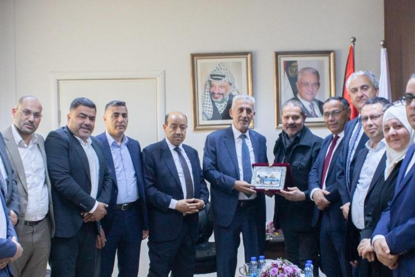 هيئة التقاعد الفلسطينية تستقبل ياسر عباس الممثل الخاص للرئيس